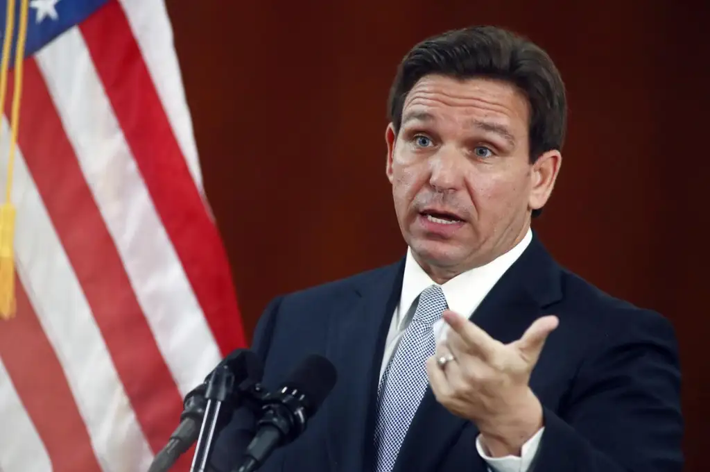El gobernador de Florida, Ron DeSantis.