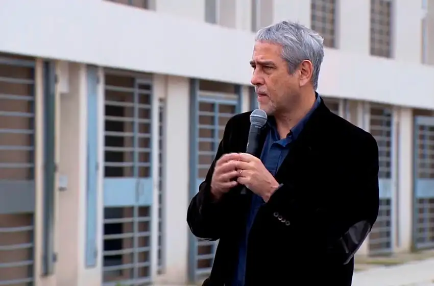 Ferraresi vuelve a la intendencia de Avellaneda