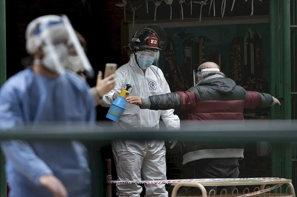 Argentina: 257 muertes y 8.141 nuevos contagios en las últimas 24 horas