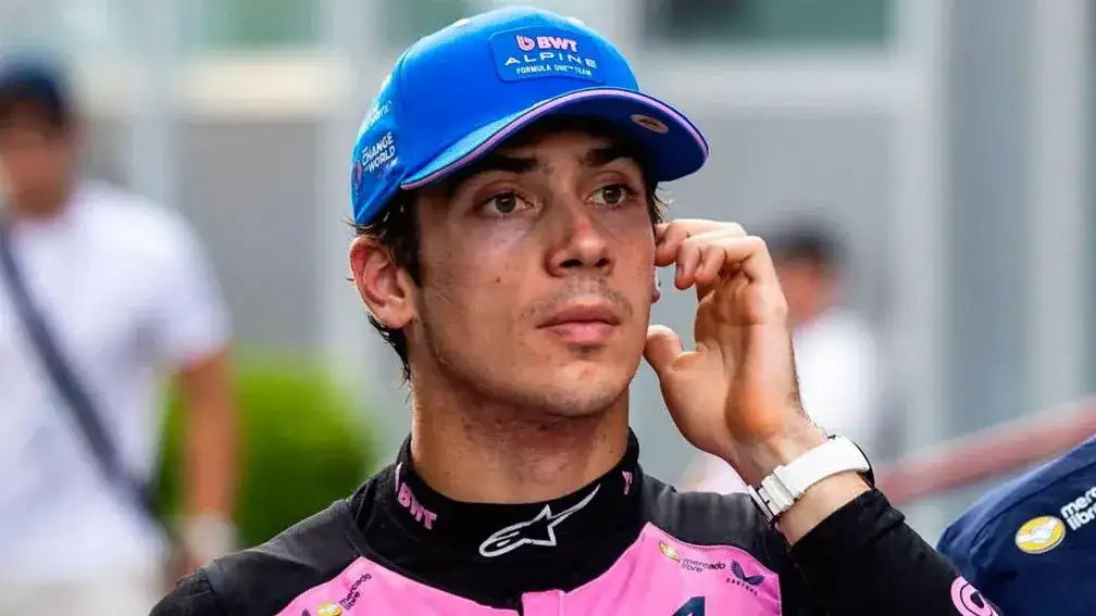 Colapinto afronta un fin de semana cuesta arriba en Sepang