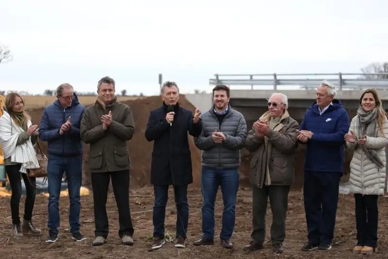 Macri elogió a los tamberos santafesinos “que tienen marcas cuchuflito”
