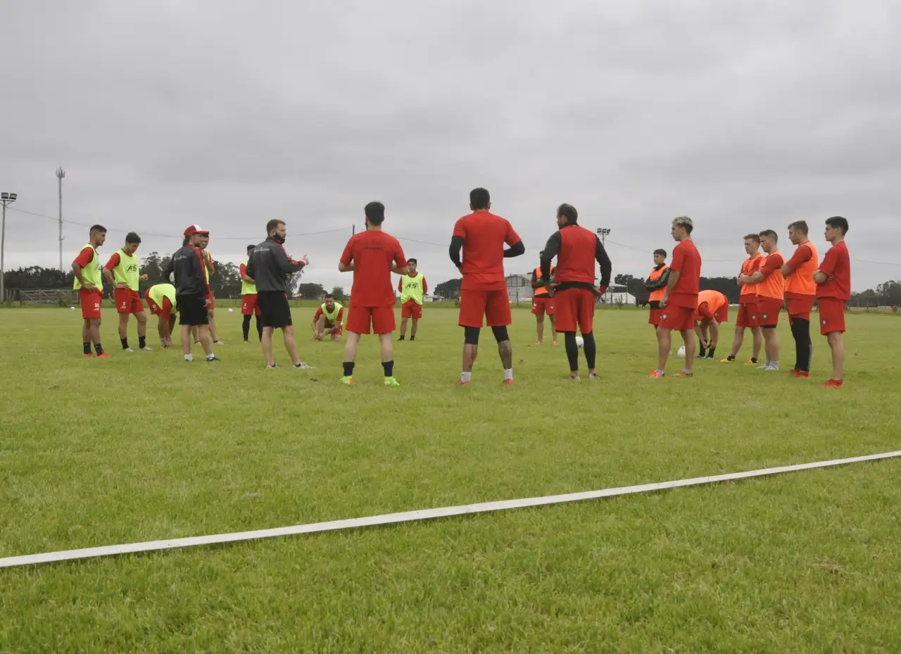 Plantel definido para comenzar la pre-temporada