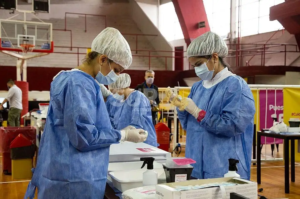 Coronavirus: Argentina informó 97 fallecidos y 10.298 nuevos contagios