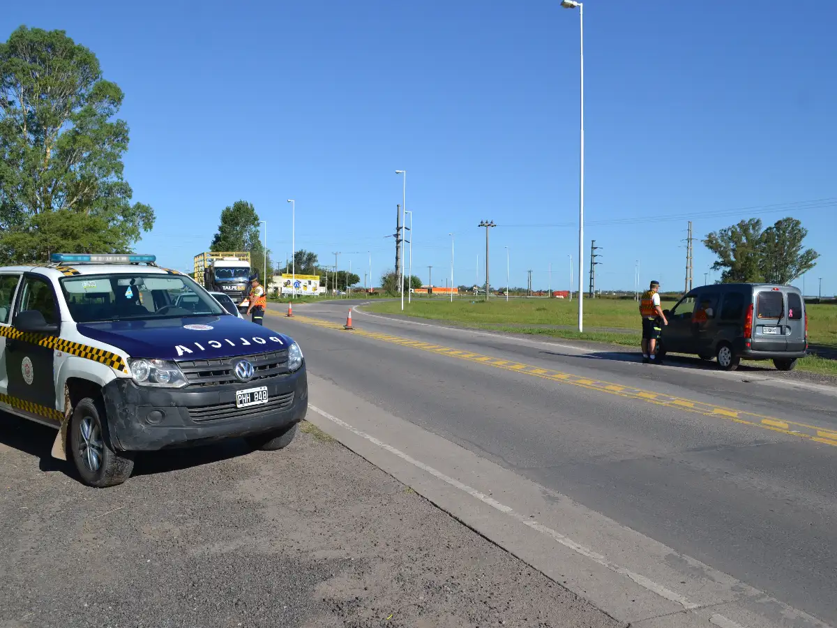 Denuncian a policías de Caminera por "inventar" infracciones 