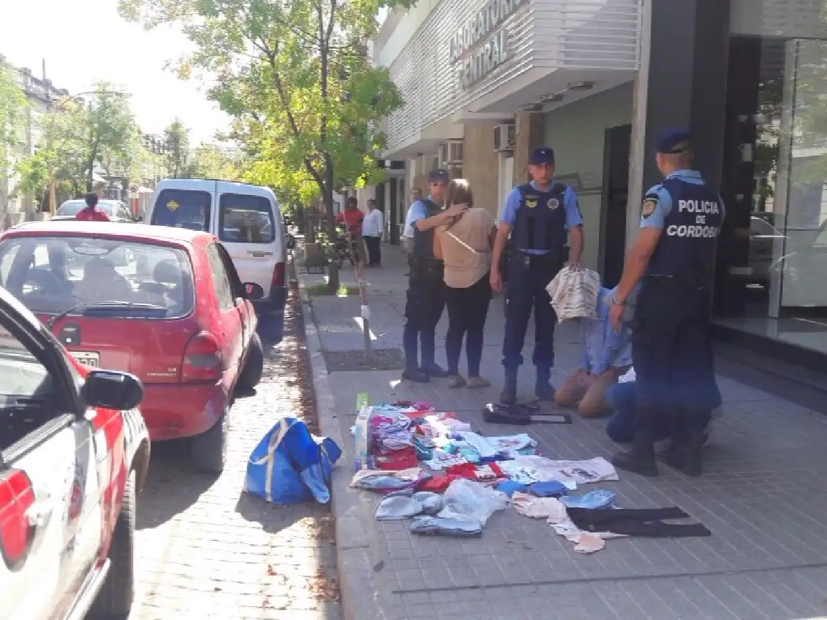 Con niños, robaron en tres comercios de la ciudad y fueron detenidos  