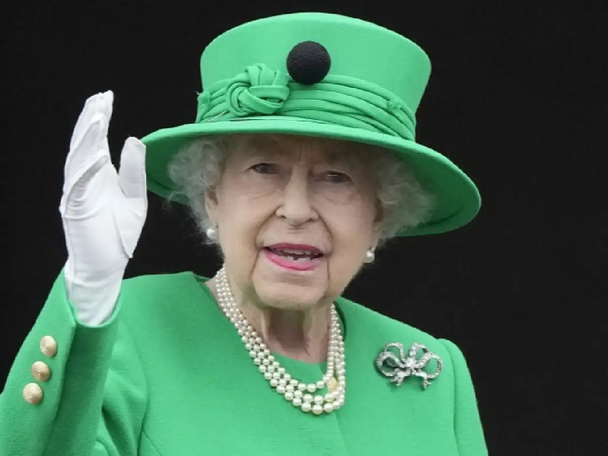 A los 96 años y tras siete décadas en el trono, falleció la reina británica Isabel II