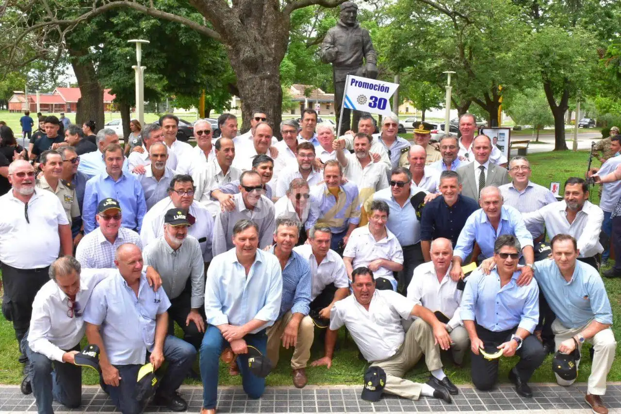 Firmat: homenajearon al Teniente Cannarsa a 30 años de su fallecimiento