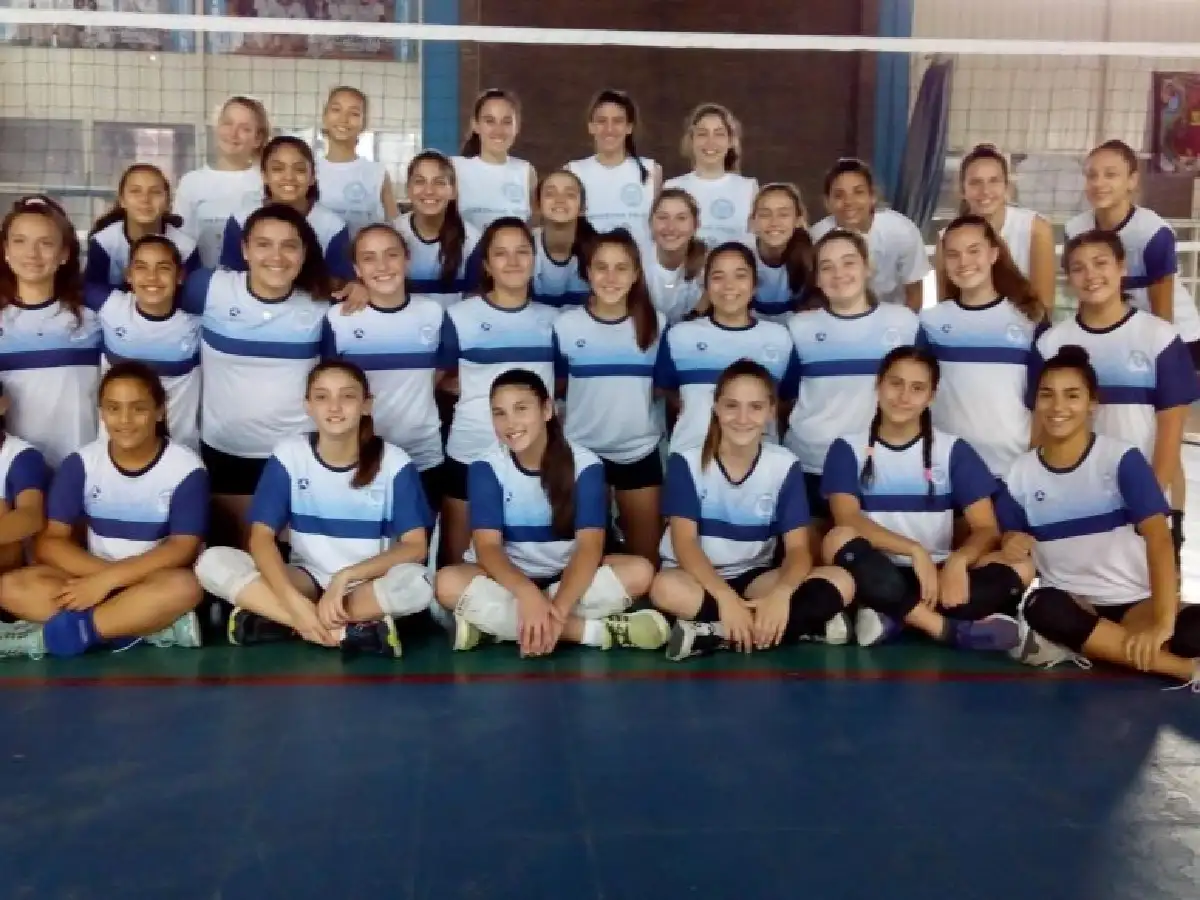 Freyre vive otra fiesta del vóley