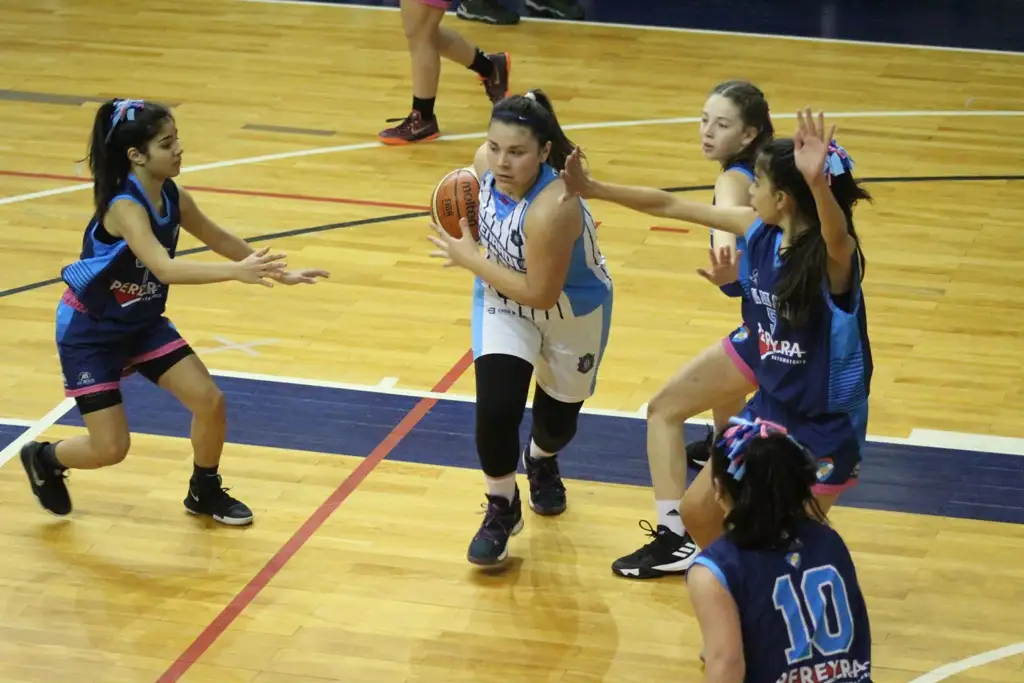 Fixture para Peñarol en la semifinal del Argentino U15