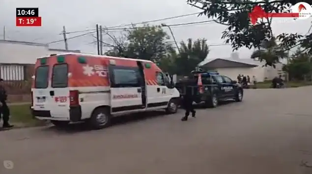 Un policía baleó por la espalda a un ladrón que asaltó a una abuela