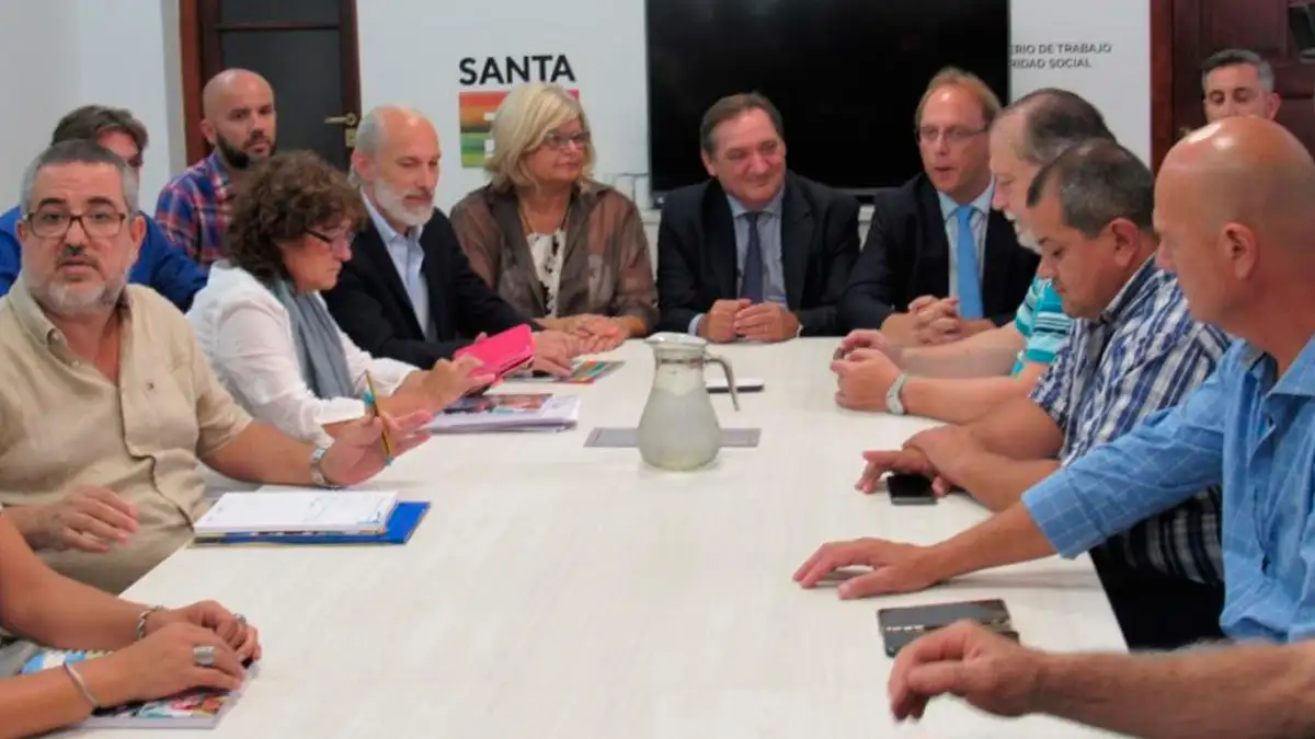 Las paritarias docentes y estatales pasaron a cuarto intermedio
