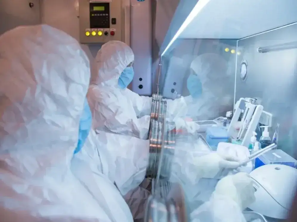La muerte de una trabajadora del Instituto Antipeste de Irkutsk activó medidas de aislamiento mientras se investiga el origen de la infección.