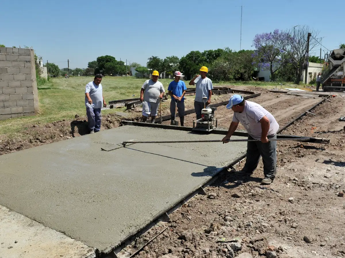 Los nuevos loteos deberán tener calles pavimentadas, cloacas y luces led
