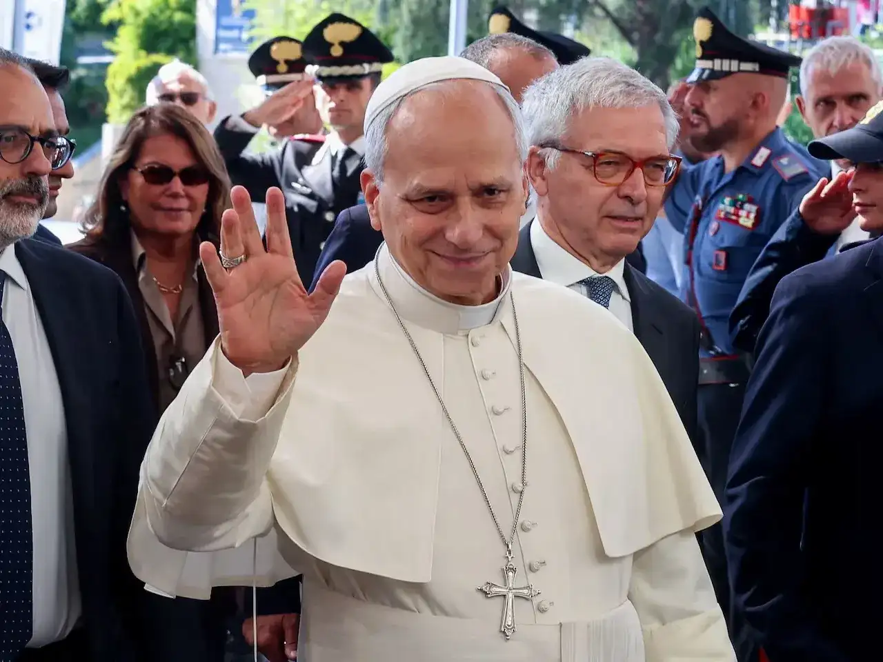 El papa León XIV fue operado con éxito.