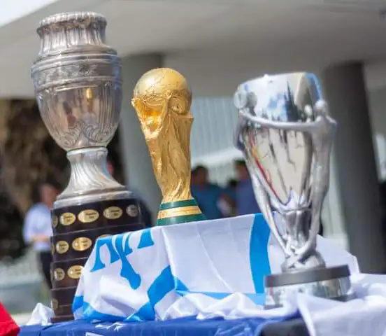 Los trofeos obtenidos por la “Scalonetta”