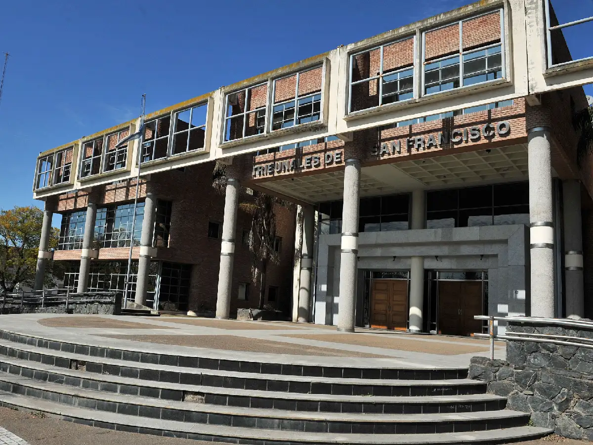 Fue a Tribunales y quedó detenido: lo buscaban por un robo 