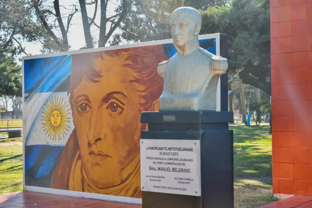 Busto de Manuel Belgrano en el Parque Municipal venadense que lleva su nombre.