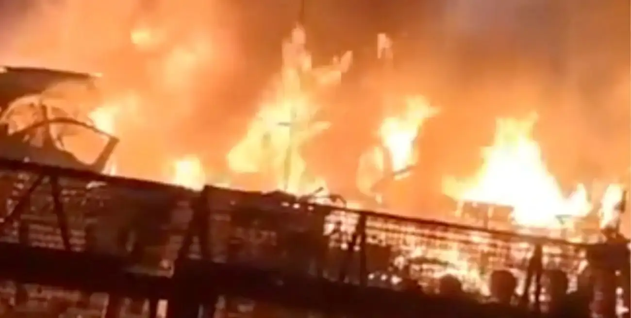 India: al menos ocho muertos por la explosión de un auto cerca del Fuerte Rojo en Nueva Delhi.