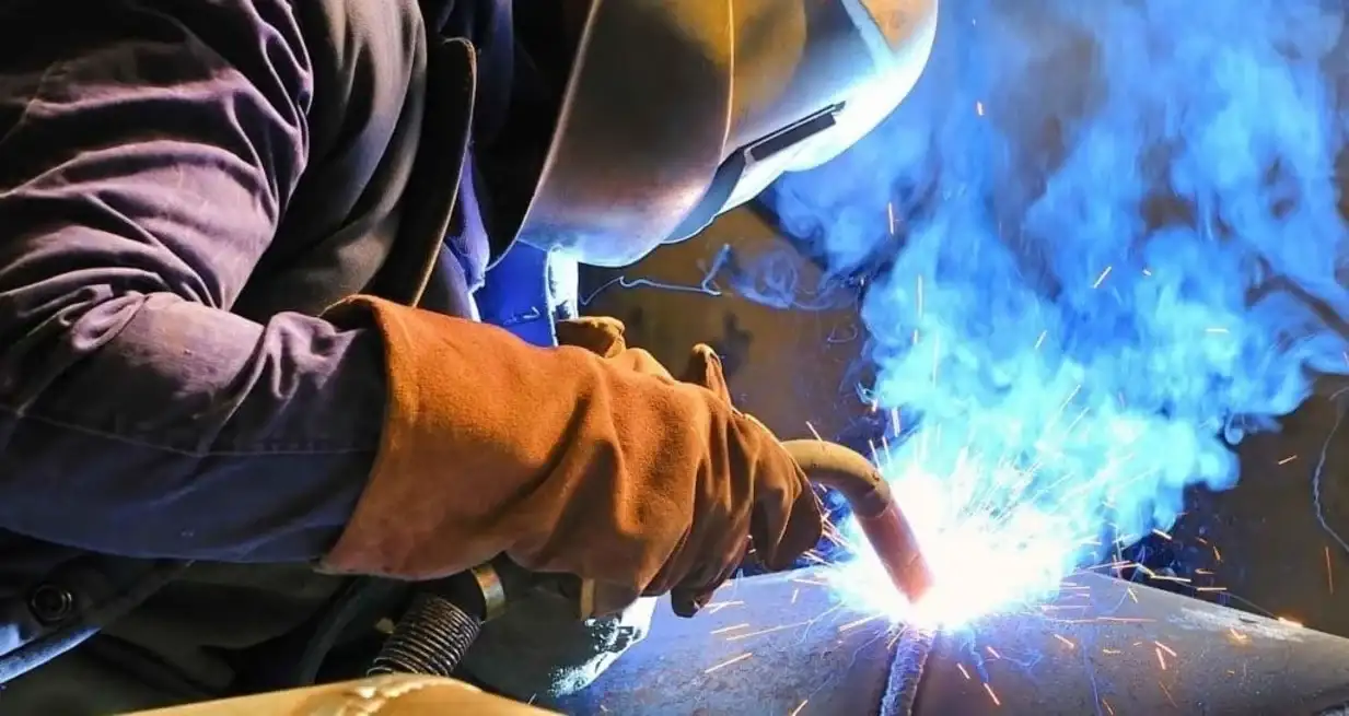 Los industriales de todo el país se reunieron y fijaron su posición en un documento.