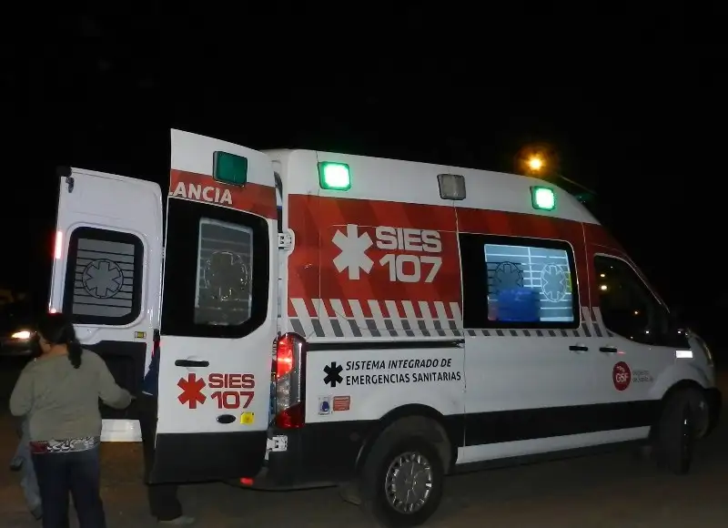 Rosario: murió un motociclista tras chocar contra un colectivo