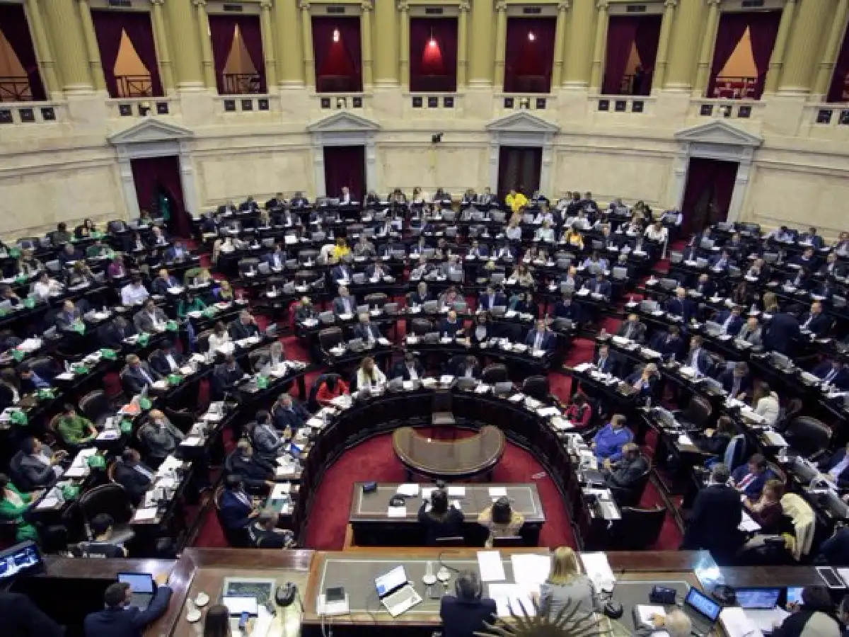 Ley de leyes: incumplimiento recurrente