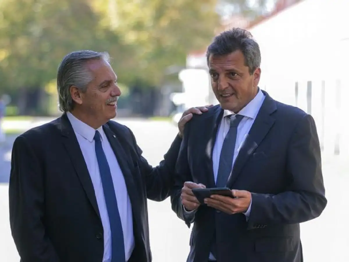 Fernández y Massa se reunieron en Olivos, en medio de la escalada del dólar "blue"