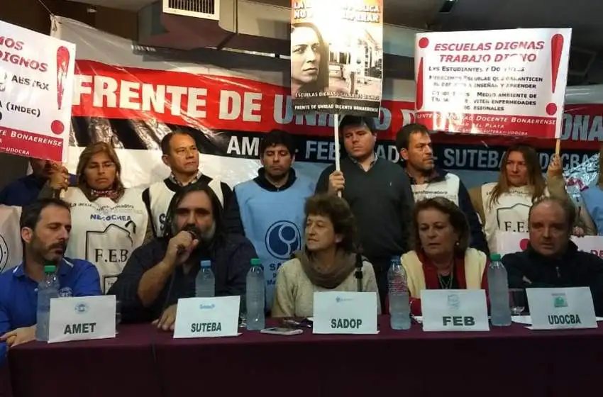 Baradel pidió que Vidal "no mienta más" y "deje de faltar el respeto"