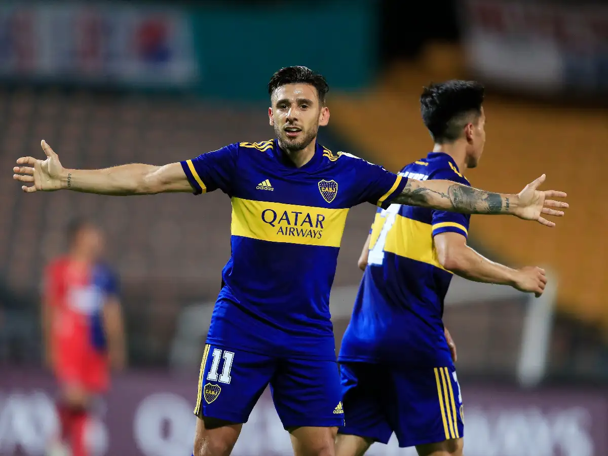 Boca ganó afuera y puso un pie en octavos 