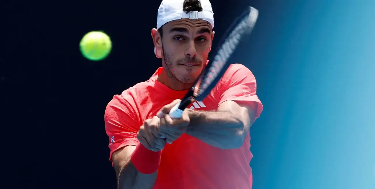 Tennis - Australian Open - Melbourne Park, Melbourne, Australia - January 16, 2025 Argentina's Francisco Cerundolo in action during his second round match against Argentina's Facundo Diaz Acosta REUTERS/Kim Kyung-Hoon