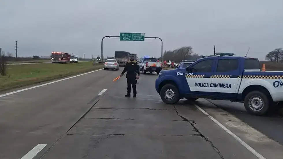 Tragedia en la autopista Córdoba-Rosario: tres muertos tras un choque en Morrison
