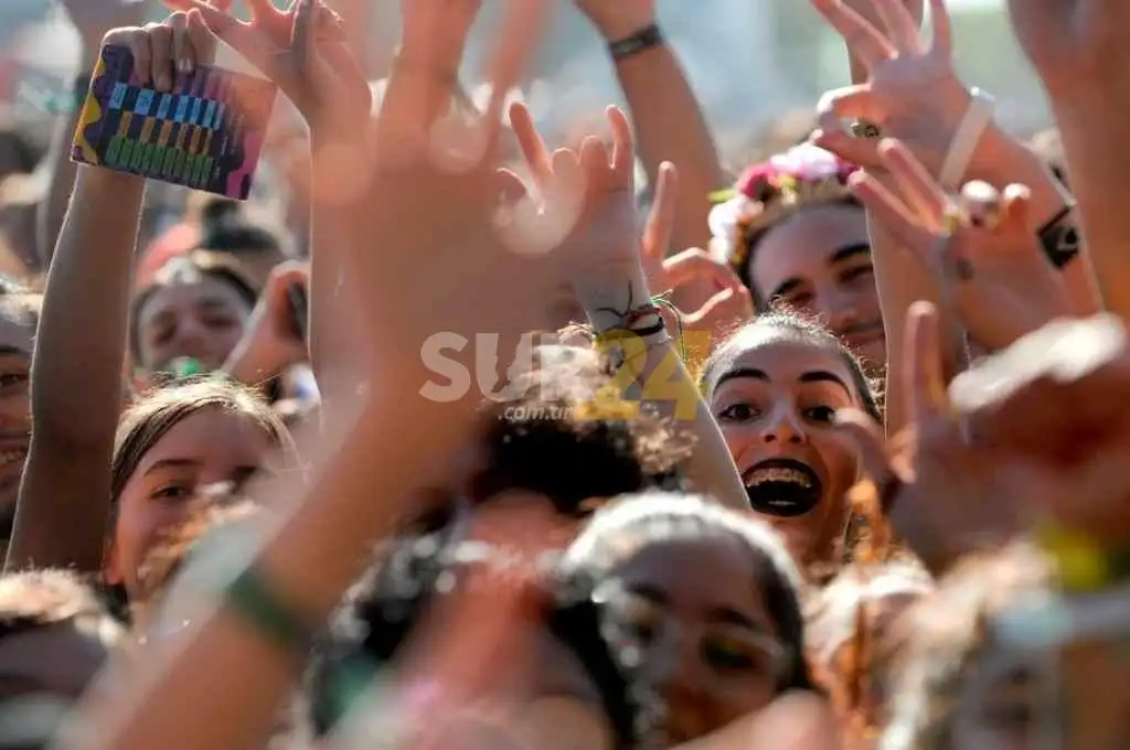 Covid-19: Córdoba suspendió actividades masivas y redujo aforos