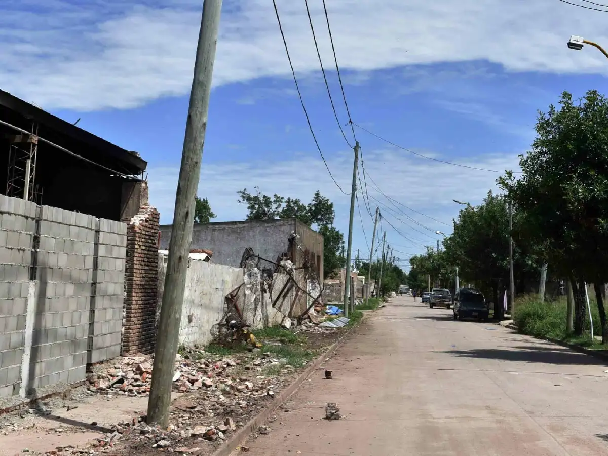 Después del temporal, se repusieron el 35 % de los postes en la ciudad