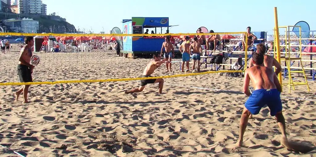 Comienza el Circuito Nacional Profesional de Beach Tennis en Varese