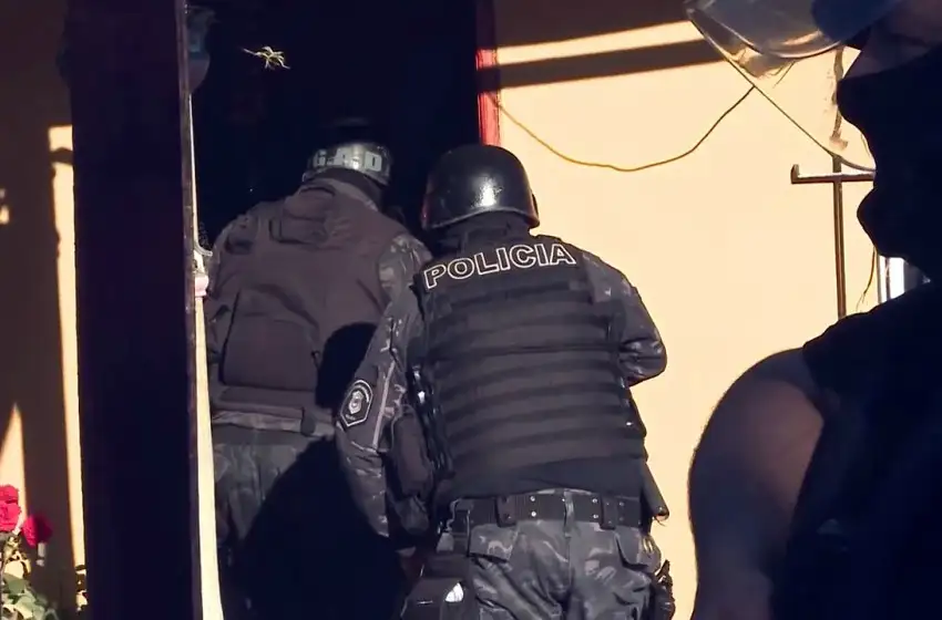 Cayó la "abuela Cielo" y tres personas por vender drogas