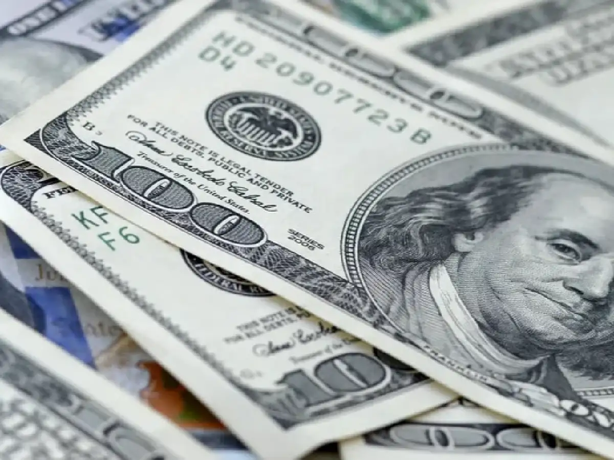 El dólar blue se disparó hasta los $ 212,50 y tuvo la mayor suba diaria en dieciocho meses