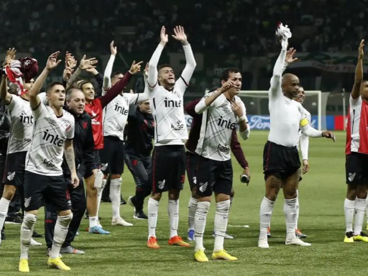 Athletico Paranaense eliminó a Palmeiras y jugará por segunda vez la final de la Copa Libertadores