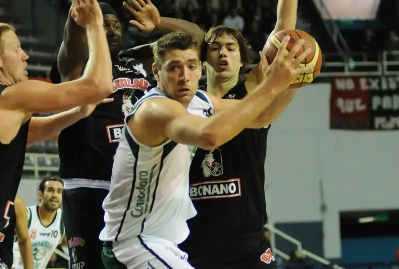 Peñarol confirmó a Feeley