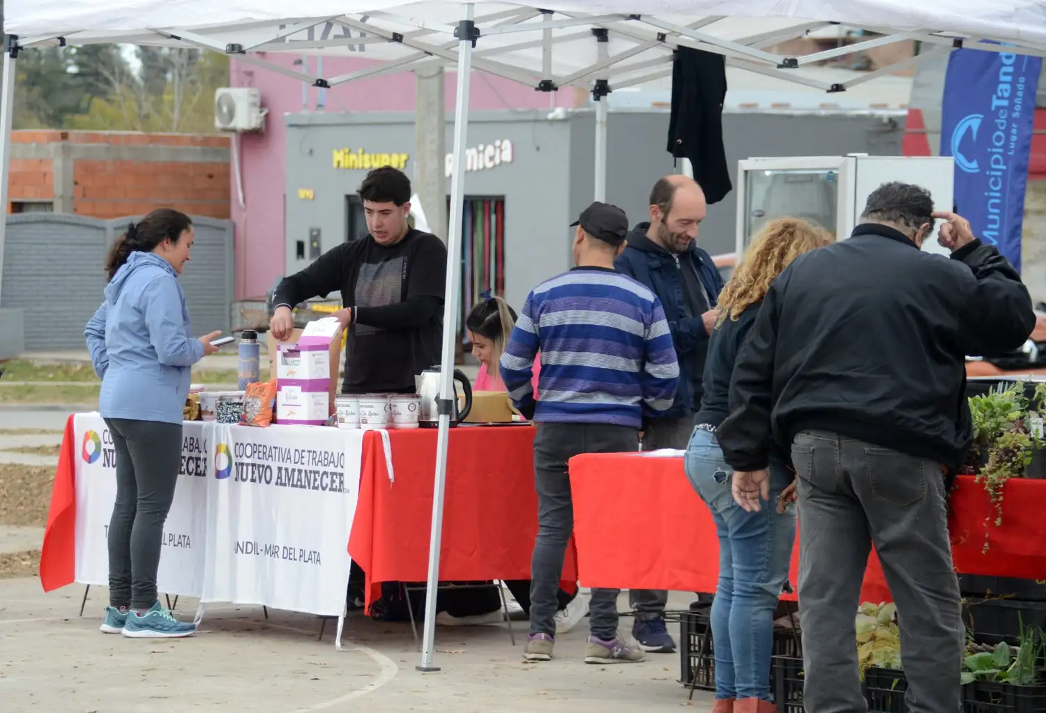 Este programa permite que los productos lleguen directamente de los productores al consumidor.