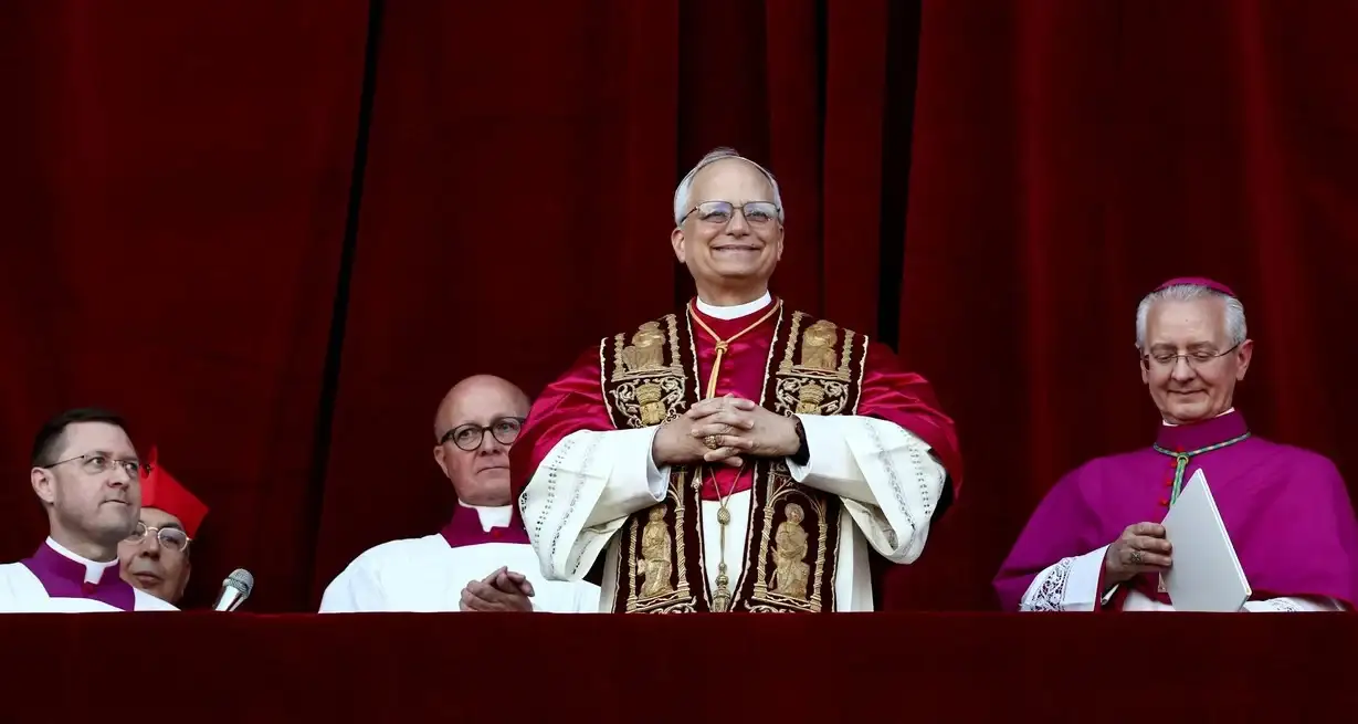 León, un nombre que ya habían llevado trece líderes de la Iglesia católica.