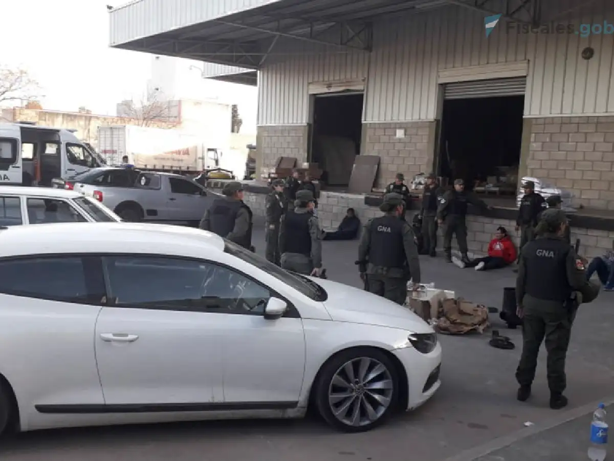 Desbaratan una banda narco en Córdoba luego de cambiar cocaína por harina en encomiendas