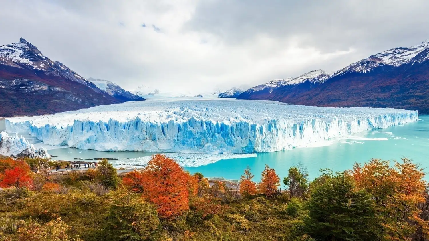 El Glaciar Perito Moreno volvió a posicionarse como uno de los grandes emblemas naturales del planeta.
