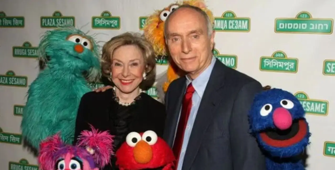 A los 93 años, murió Lloyd Morrisett, uno de los creadores de Plaza Sésamo
