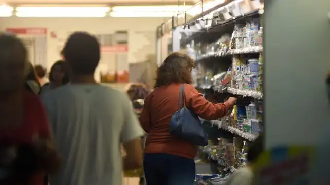Consumo: Los rosarinos ya cambian los hábitos