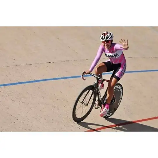 Ciclismo: Geraldine Mazzuchini Subcampeona en el Argentino de Viedma