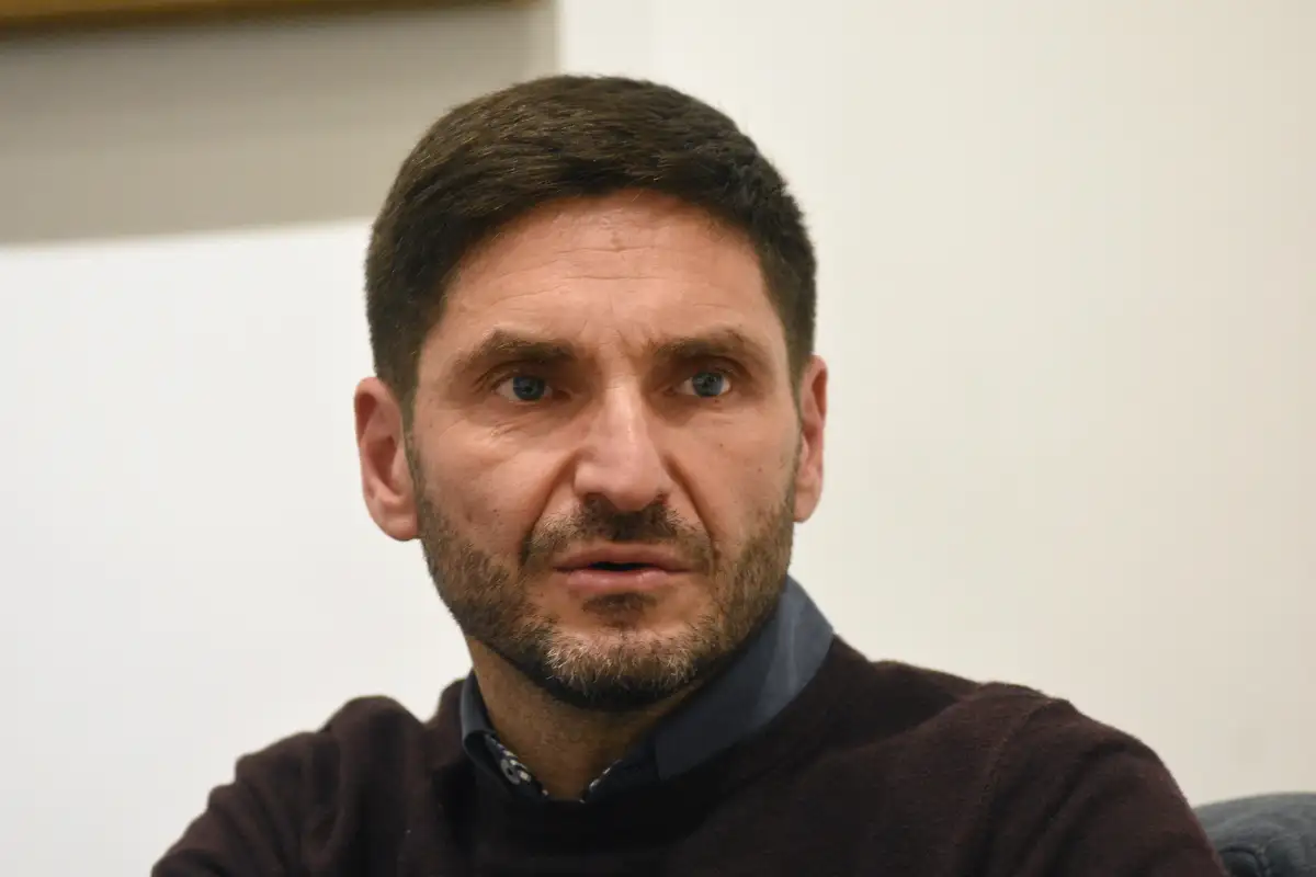Maximiliano Pullaro se muestra entusiasmado en su propuesta y mesuradamente confiado a las puertas de la Casa Gris