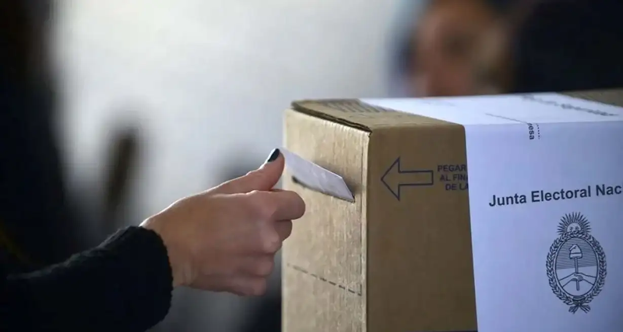 ¿La Corte podría poner fin a las reelecciones indefinidas?