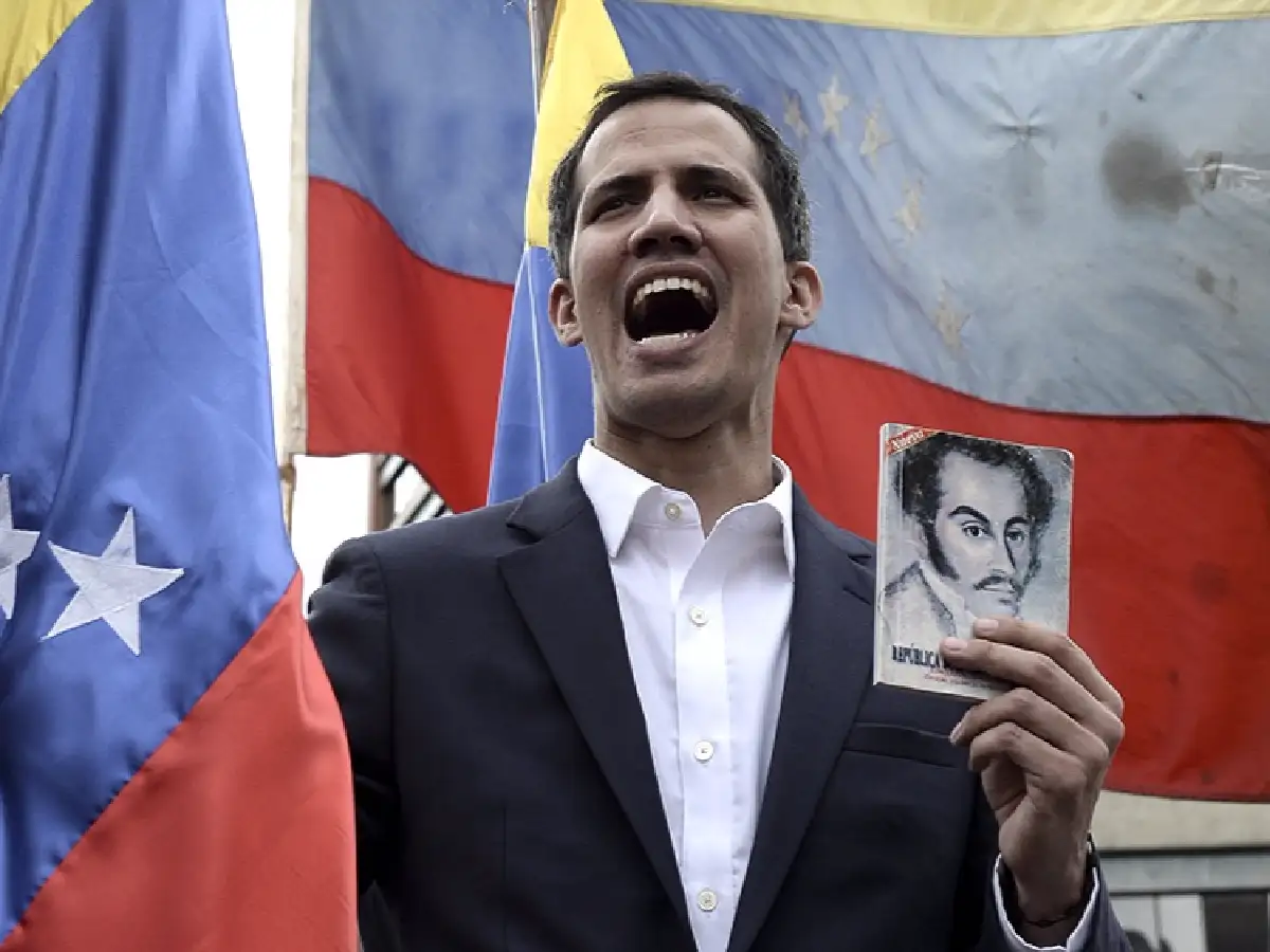 Guaidó agradeció el "apoyo" y el "gran respaldo político y moral" de Macri