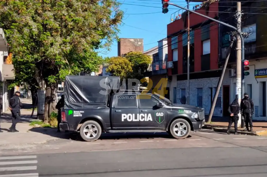 Toma de rehenes en Caseros: la policía mató al secuestrador y la persona cautiva ya estaba muerta