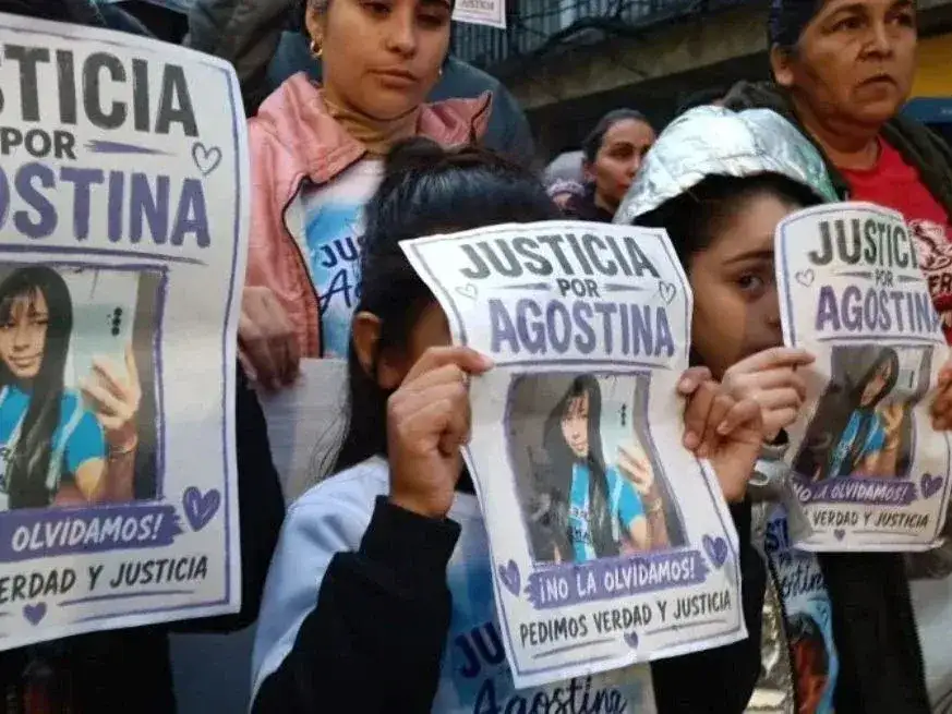 Una despedida marcada por el pedido de justicia.
