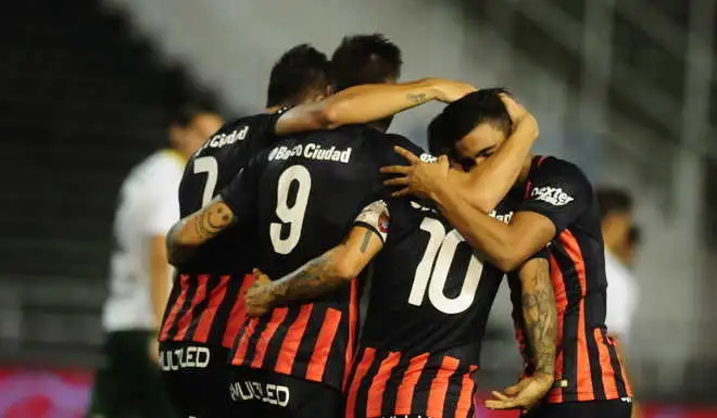 San Lorenzo es el primer campeón del verano